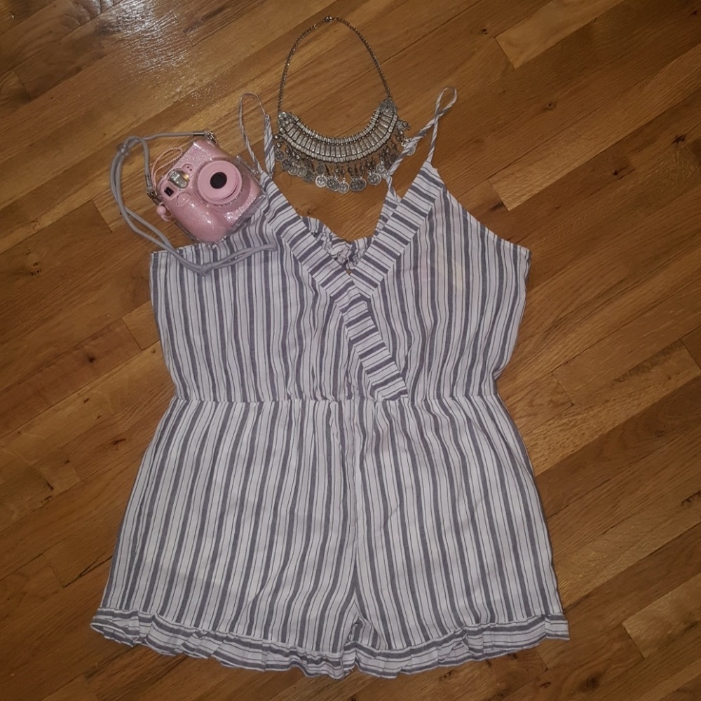 Lucky & Coco romper